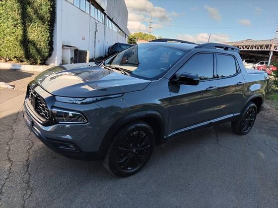 FIAT TORO 1.3 TURBO 270 FLEX VOLCANO AT6 FIAT TORO 1.3 TURBO 270 FLEX VOLCANO AT6